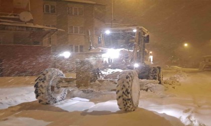 Bayburtta kar kalınlığı 80 santimetreyi buldu