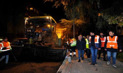 Beşiktaşta yol bakım ve onarım çalışmaları devam ediyor