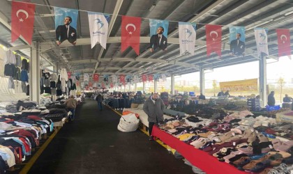 Beylikdüzünde Barış Mahallesi Kapalı Pazar Yerinin açılışı gerçekleştirildi