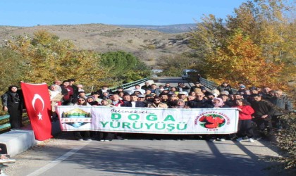 Bilecikte bu haftaki doğa yürüyüşü ‘Atamıza Saygı sloganıyla gerçekleşti