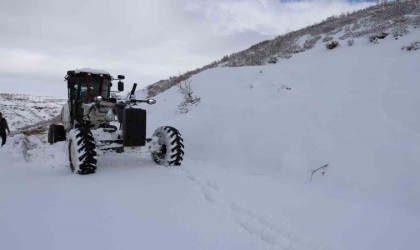 Bingölde kar nedeni ile 88 köy yolu ulaşıma kapandı