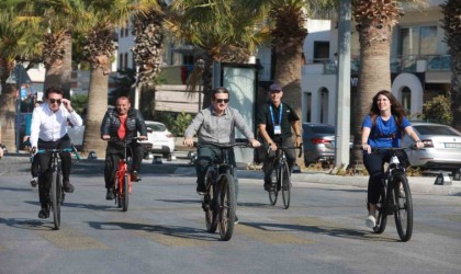 Bisiklet tutkunları, Çeşmede pedal basacak