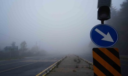 Bolu Dağında göz gözü görmüyor: Görüş mesafesi 20 metre