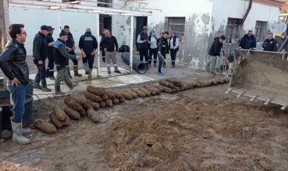 Çanakkale Savaşlarına ait olduğu değerlendirilen patlamamış 50 top mermisi uzman ekipler tarafından incelenecek