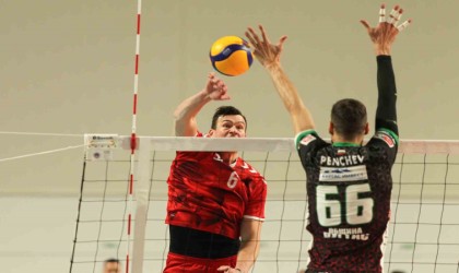 CEV Challenge Kupası: Neftohimik: 0 - Spor Toto: 3