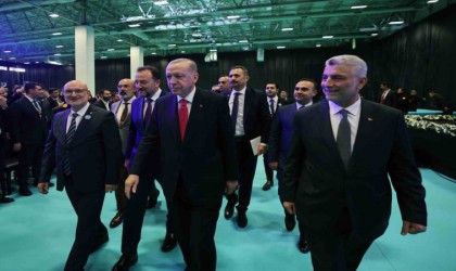 Cumhurbaşkanı Erdoğan: Milli gelirin 2024 sonunda 1 trilyon 331 milyar dolara, kişi başına gelirin 15 bin 551 dolara yükselmesini bekliyoruz