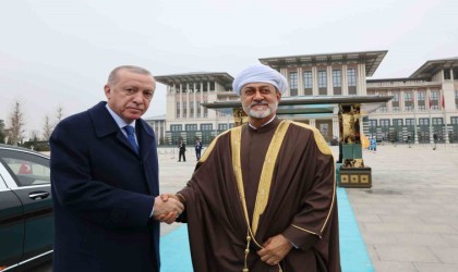 Cumhurbaşkanı Erdoğan, Umman Sultanı El Saidi resmi törenle karşıladı