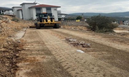 Didimde sağanak yağıştan sonra zarar gören yollar onarıldı