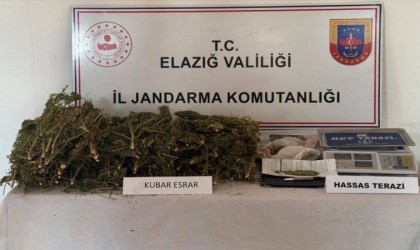 Elazığda evde 3 kilo 200 gram esrar ele geçirildi: 1 gözaltı