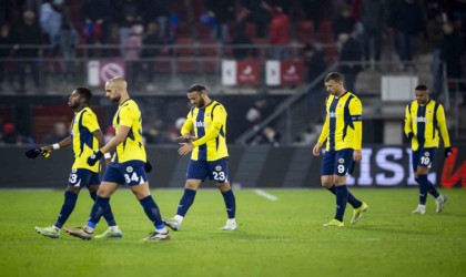 Fenerbahçe, Avrupa Liginde ilk yenilgisini aldı