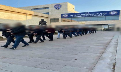 FETÖye Afyonkarahisar merkezli KISKAÇ-30 operasyonu: 22 gözaltı