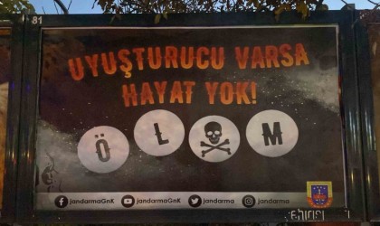 Jandarma, uyuşturucuya karşı vatandaşları bilgilendirdi