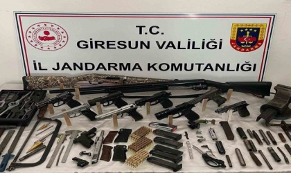 Jandarmadan 5 ilde siber suç ağına operasyon: 21 gözaltı