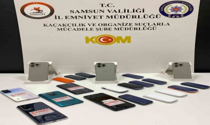 Kaçak cep telefonları ele geçirildi