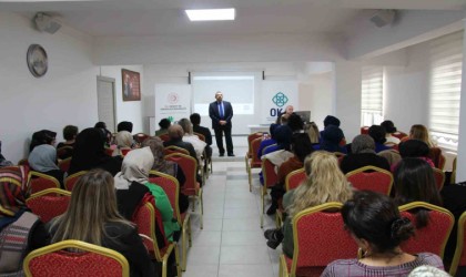 Kadın istihdamı ve girişimciliğini destekleyen seminerlerin ilki Tokatta gerçekleştirildi