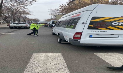 Karsta okul servisleri trafik denetlendi