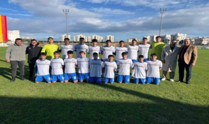 Kemer Belediye Merkez Spor U16, Kundu Sporu 4-0lık skorla geçti