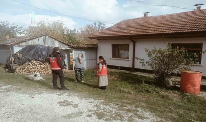 Köylerinde çıkan yangından etkilenen vatandaşlara psikososyal destek