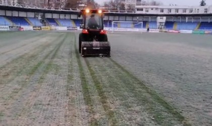 Kütahyada spor sahalarına bakım