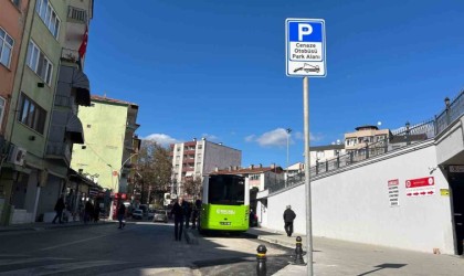 Mehmet Ali Paşa Camiye cenaze otobüsü park alanı