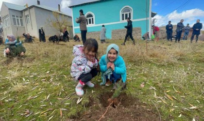 Muradiyede ‘Hafızlar Hatıra Ormanı oluşturuldu