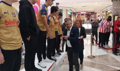 Osmaniyede okullar arası bowling turnuvası sona erdi