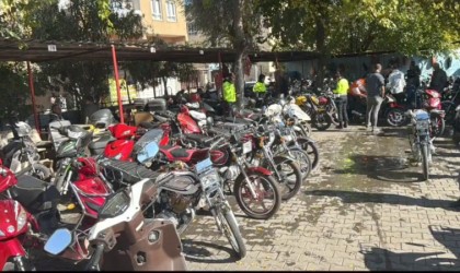 Şanlıurfada çalıntı ve trafiğe çıkması sakıncalı 16 motosiklet ele geçirildi