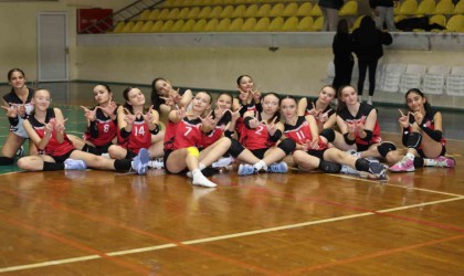 Şehzadeler Belediyesi Manisa BBSKyı 3-2 yendi