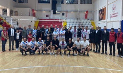 Tavşanlıda Voleybol Turnuvası