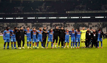 Trendyol Süper Lig: Beşiktaş: 2 - Göztepe: 4 (Maç sonucu)