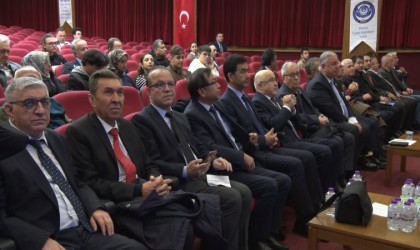 Türk Ocaklarından Doğu Türkistan sempozyumu