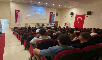 Üniversite öğrencilerine afet farkındalık eğitimleri verildi