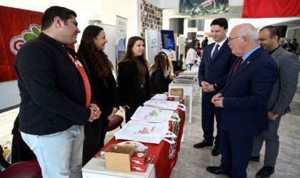 Uşak Üniversitesi Kariyer Günü24 yoğun ilgi gördü