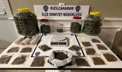 Uyuşturucu tacirlerine Kızılcahamam polisinden başarılı operasyon