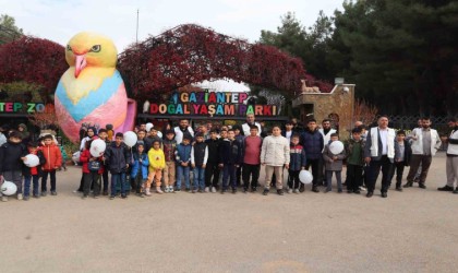 Yetim çocuklar Gaziantep Doğal Yaşam Parkını gezdi