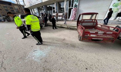 Yüksekovada trafik kazası: 2 yaralı