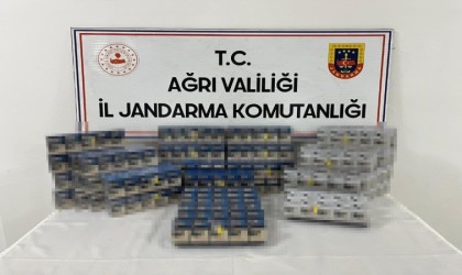 Ağrıda yol kontrolünde bin 896 paket kaçak sigara ele geçirildi