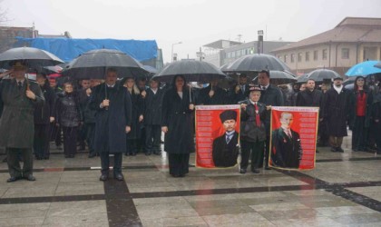 Atatürkün Edirneye gelişinin 94üncü yılı törenle kutlandı