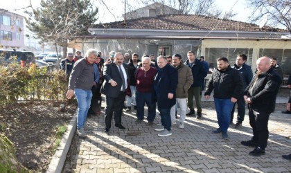 Başkan Hamamcı mahalle sakinleriyle bir araya geldi