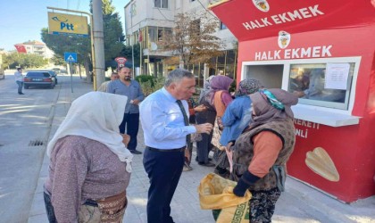 Honaz Halk Ekmek 12 mahallede 5 bin 500 kişiye ulaşıyor