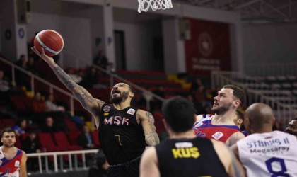 Mersin Spor deplasmandan galibiyetle dönüyor