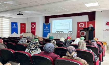 Muğla İl Müftülüğünden Değerleriyle Güçlü Ailem programı