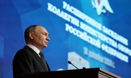 Putin: “Oreşnik füzelerinin seri üretimi yakında başlayacak”