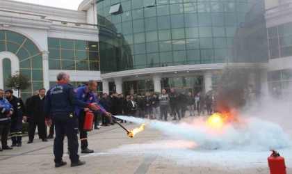 Serdivan Belediyesi personeline yangın eğitim ve tatbikatı semineri