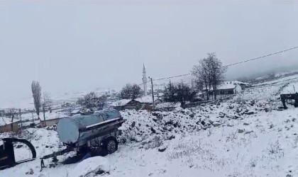 Seyitgazi ilçesi beyaza büründü