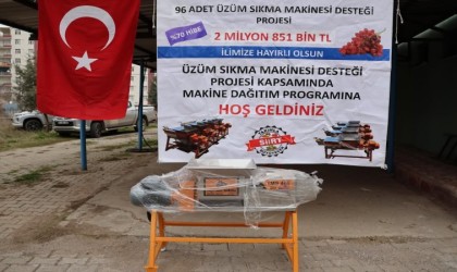 Siirtte çiftçilere üzüm sıkma makinesi hibe edildi