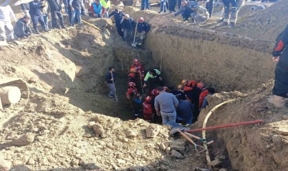 Ankarada göçük altında kalan iki işçi hayatını kaybetti