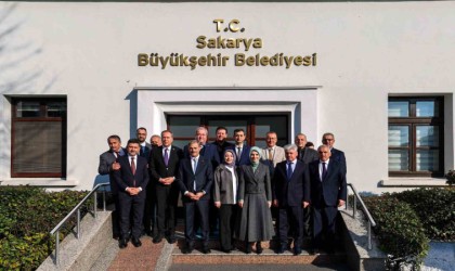 Bakan Göktaştan, Sakaryaya huzur evi müjdesi