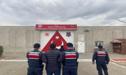 Balıkesirde 6 günde 45 düzensiz göçmen yakalandı, 2 organizatör tutuklandı