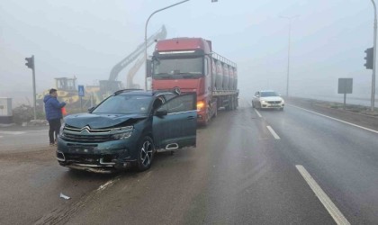 Bandırmada yoğun sis nedeniyle zincirleme kaza